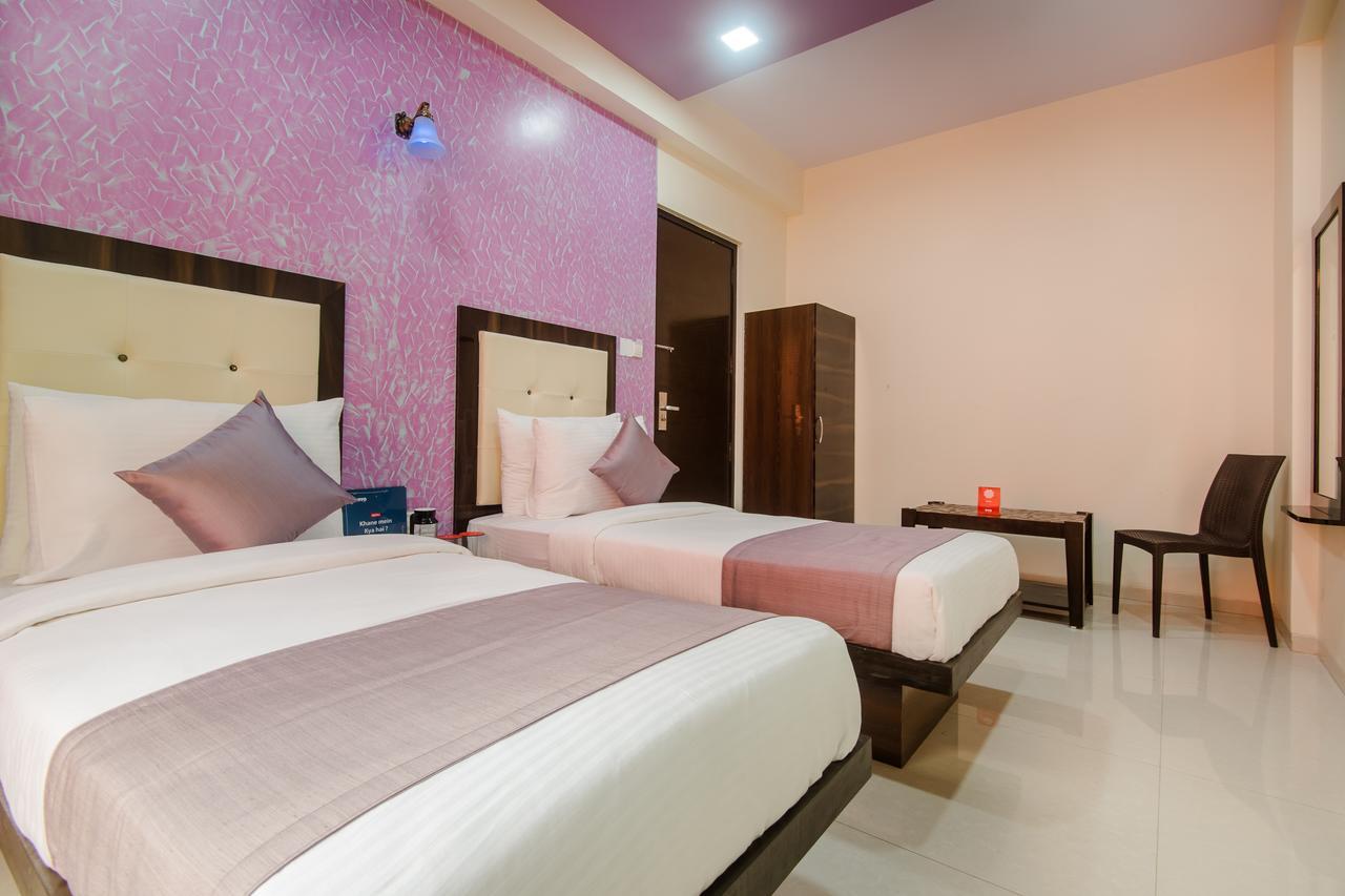 Oyo 9326 Om Sai Residency Hotel Мумбай Екстериор снимка