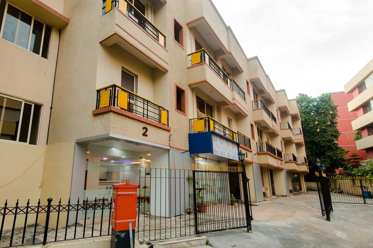 Oyo 9326 Om Sai Residency Hotel Мумбай Екстериор снимка